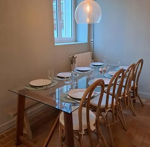 Belle Maison Au Bord De L'eau 度假居 Saint-Jean-sur-Mayenne