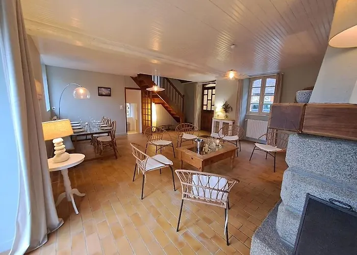 度假居 Belle Maison Au Bord De L'eau *