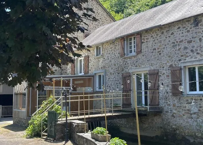 Belle Maison Au Bord De L'eau 度假居 Saint-Jean-sur-Mayenne